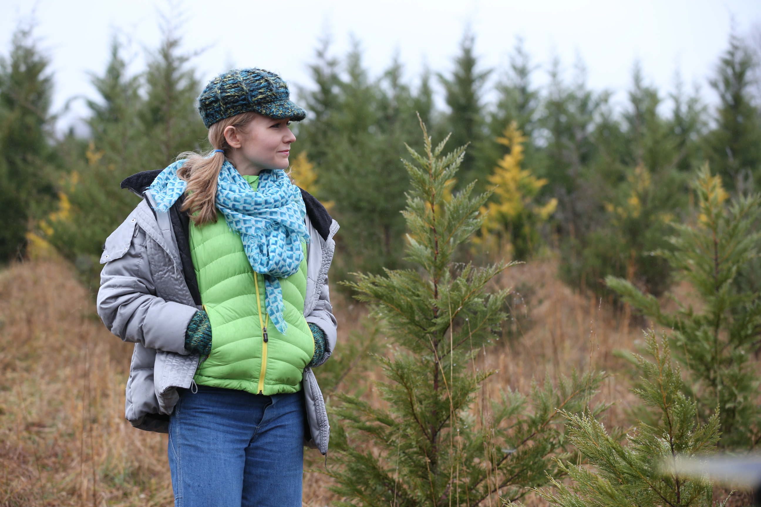 Still of Charleene Closshey in An Evergreen Christmas (2014)