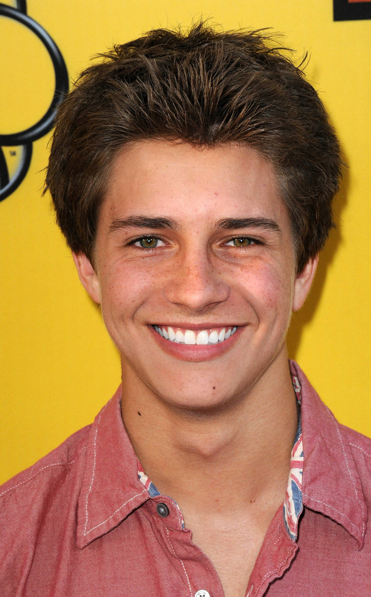 Billy Unger at event of Let It Shine (2012)