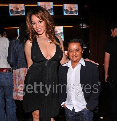 Hilliary Barbour with Deep Roy at Taschen Big Book of Breasts 3D book signing Beverly Hills.