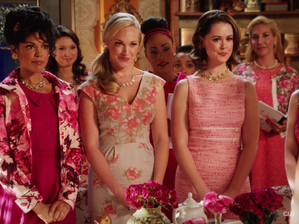 Still of Karla Mosley, Brandi Burkhardt, and Aynsley Bubbico in Hart of Dixie