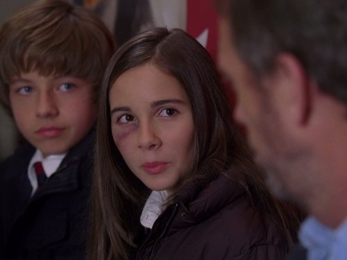Still of Haley Pullos and Austin Michael Coleman in Hausas (2004)