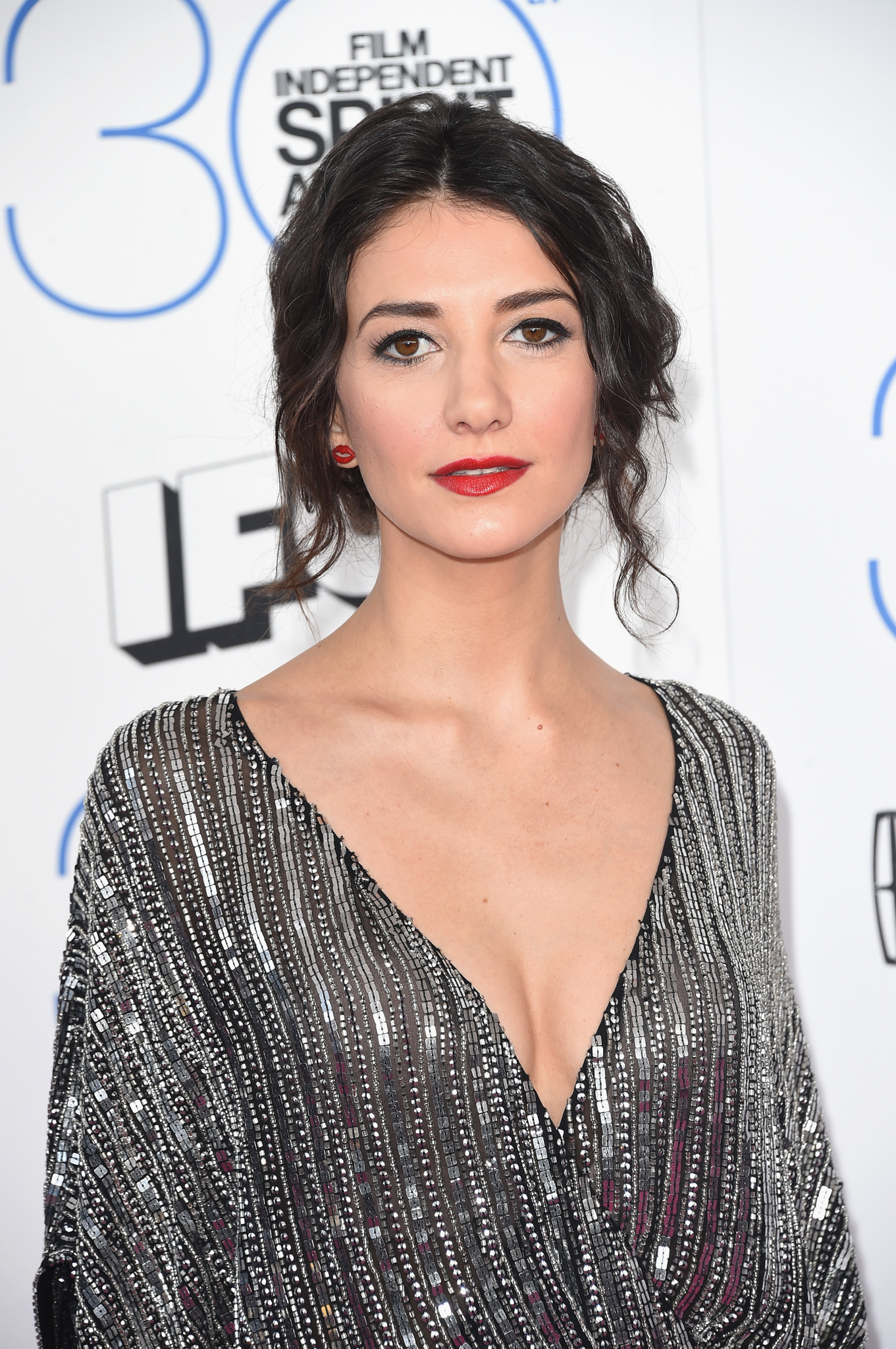 Sheila Vand at event of 30th Annual Film Independent Spirit Awards (2015)