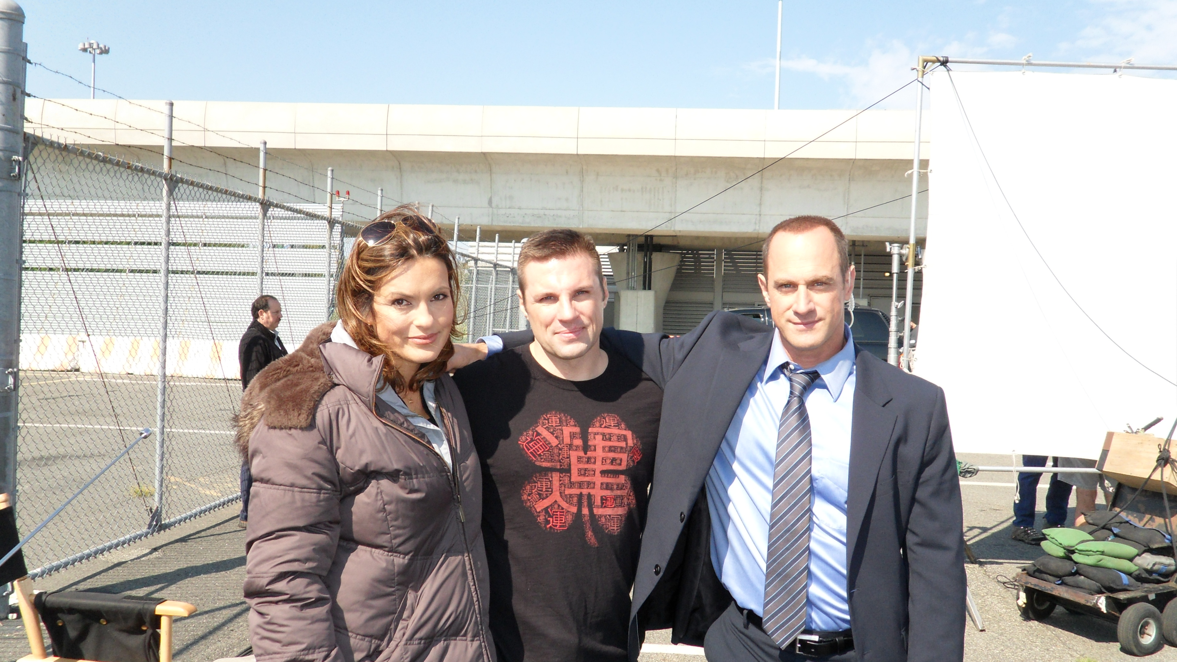 Marishka Hargitay, Christopher Stadulis, Christopher Meloni on the set of 