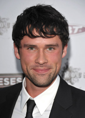 Benjamin Hollingsworth at event of The Joneses (2009)