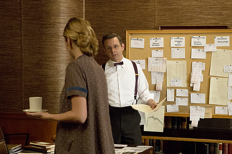 Still of Michael Sheen and Caitlin FitzGerald in Masters of Sex (2013)