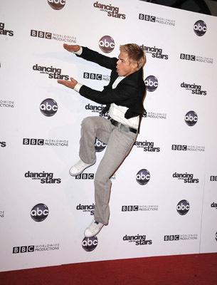 Derek Hough at event of Dancing with the Stars (2005)