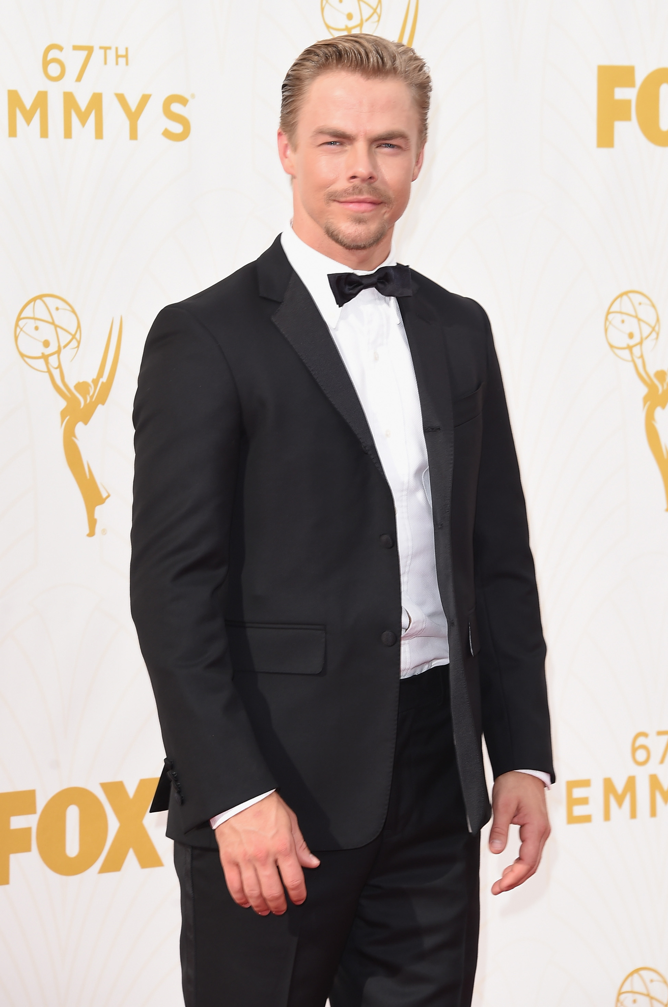 Derek Hough at event of The 67th Primetime Emmy Awards (2015)