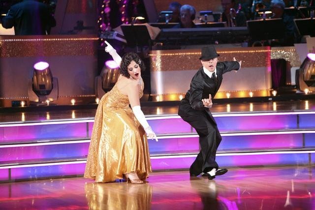 Still of Ricki Lake and Derek Hough in Dancing with the Stars (2005)