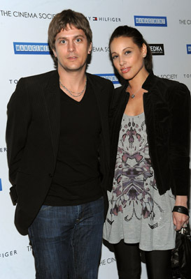 Rob Thomas and Marisol Thomas at event of Management (2008)