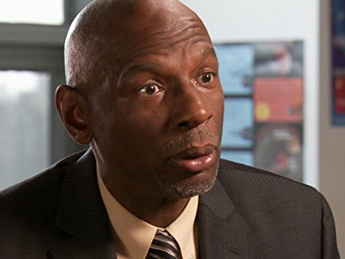 Still of Geoffrey Canada in Finding Your Roots with Henry Louis Gates, Jr. (2012)