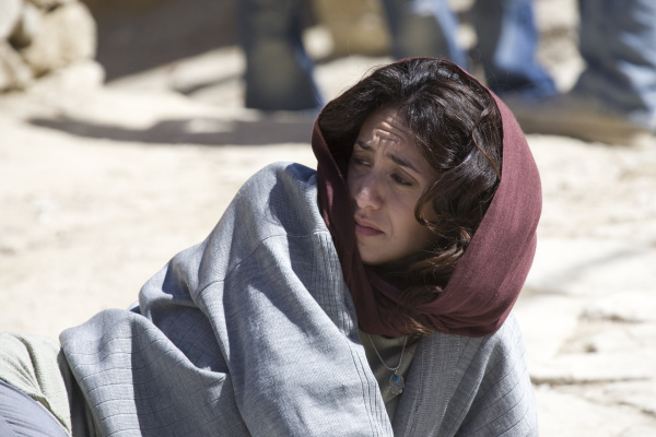 Still of Mozhan Marnò in The Stoning of Soraya M. (2008)