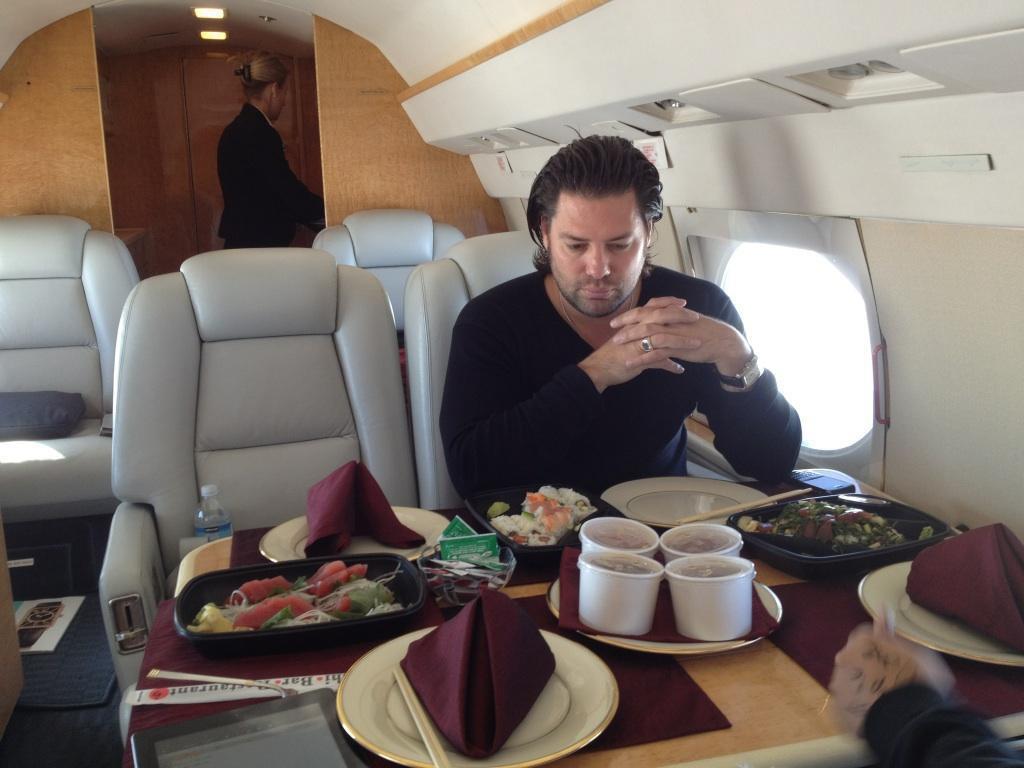 Armando Montelongo, Sushi on a Plane.