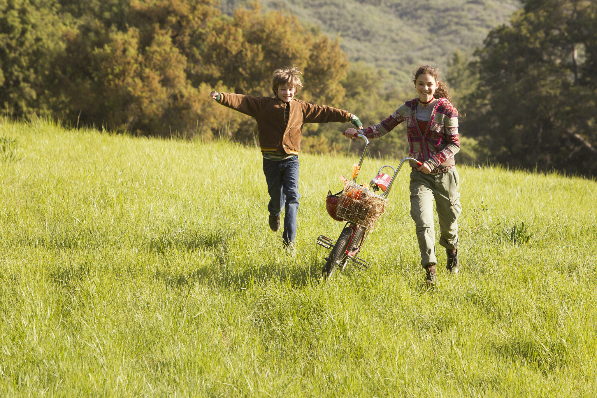 Still of CJ Adams and Odeya Rush in The Odd Life of Timothy Green (2012)