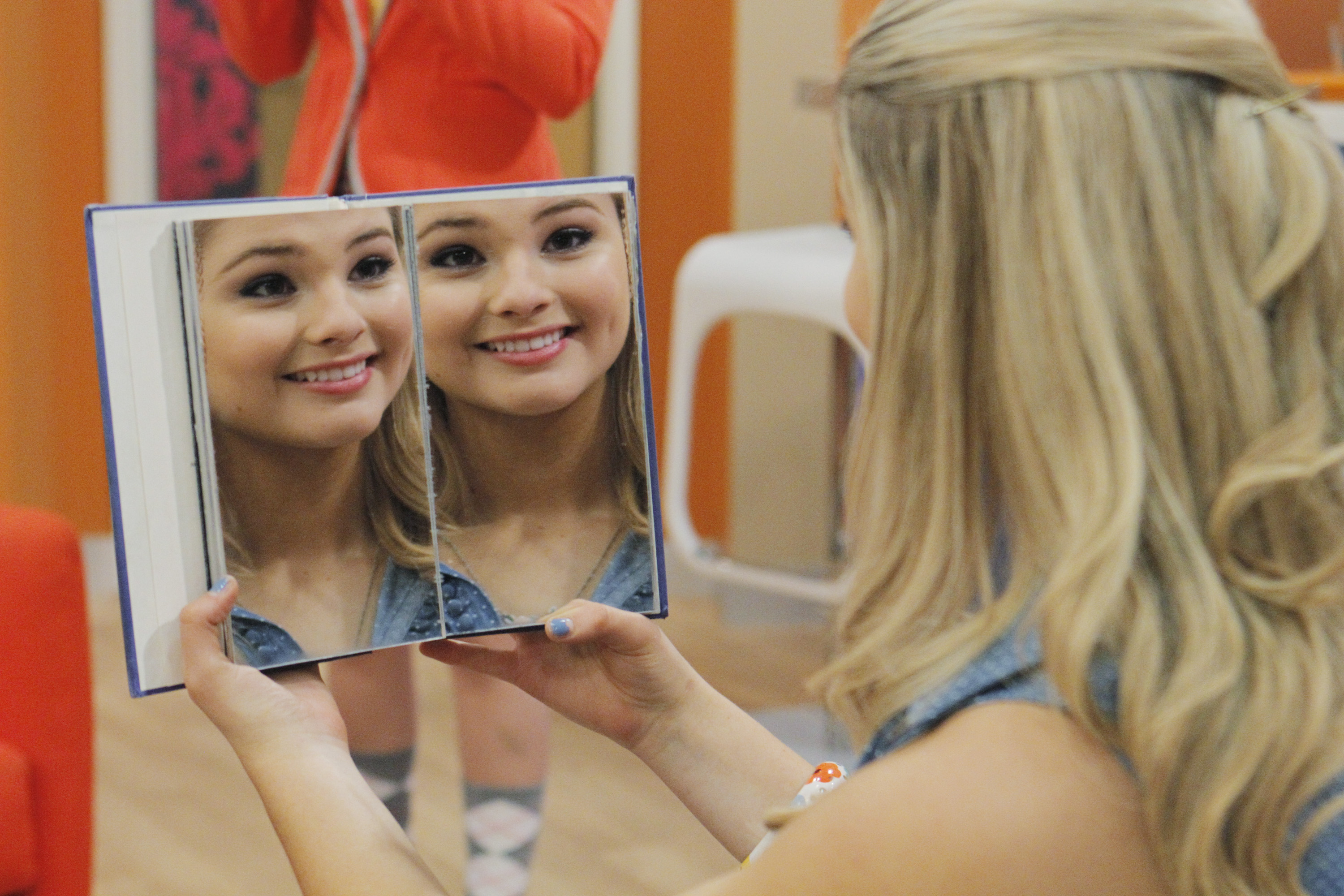 Still of Stefanie Scott in A.N.T. Farm (2011)