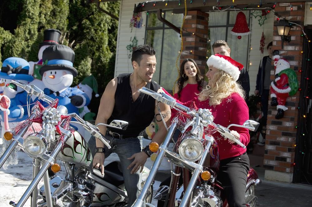 Still of April Telek, Michael Hanus, Francia Raisa and Cate Cameron in Christmas Bounty (2013)