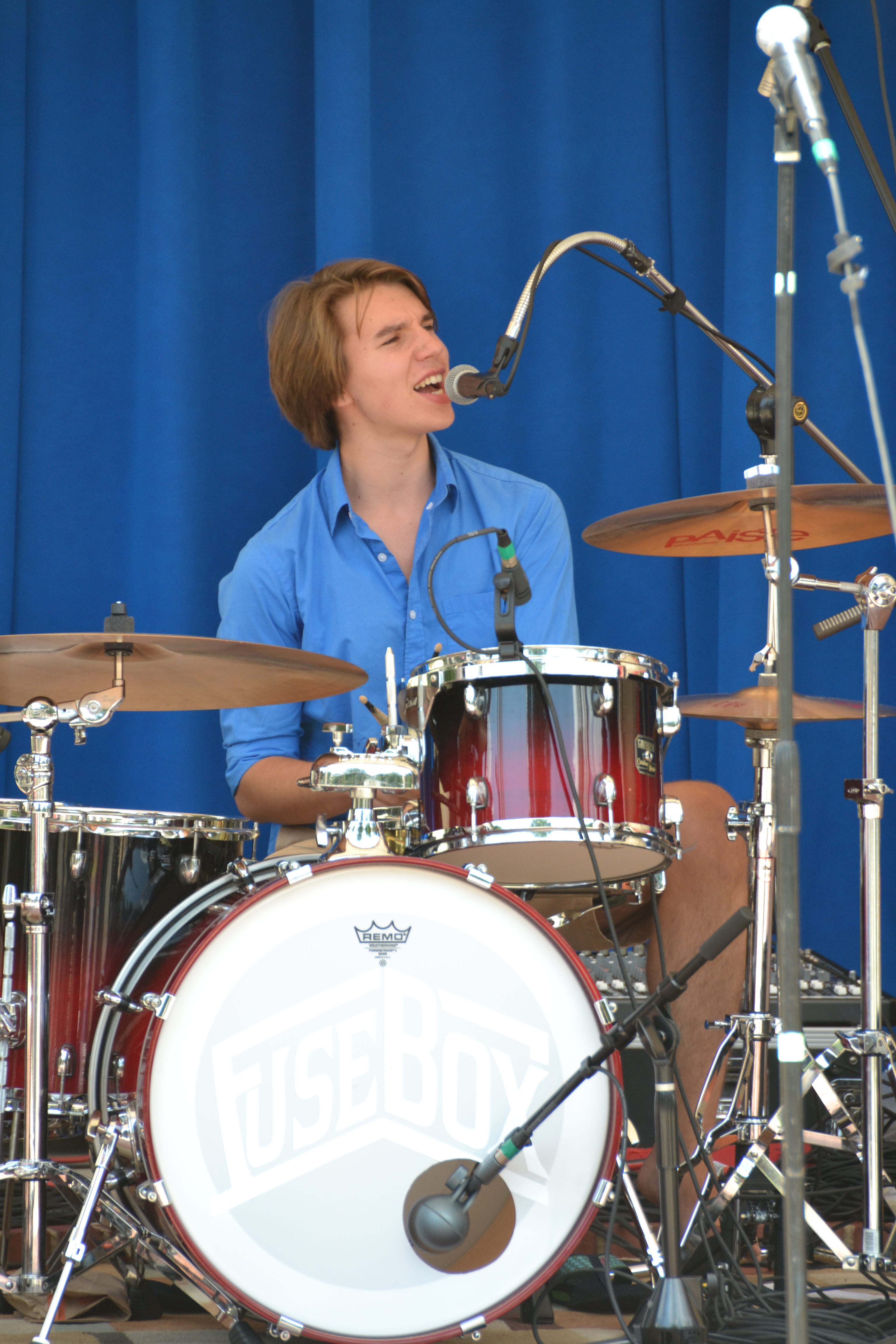 Fuse Box lead singer and drummer Kent Jenkins at the Pentagon's 2014 