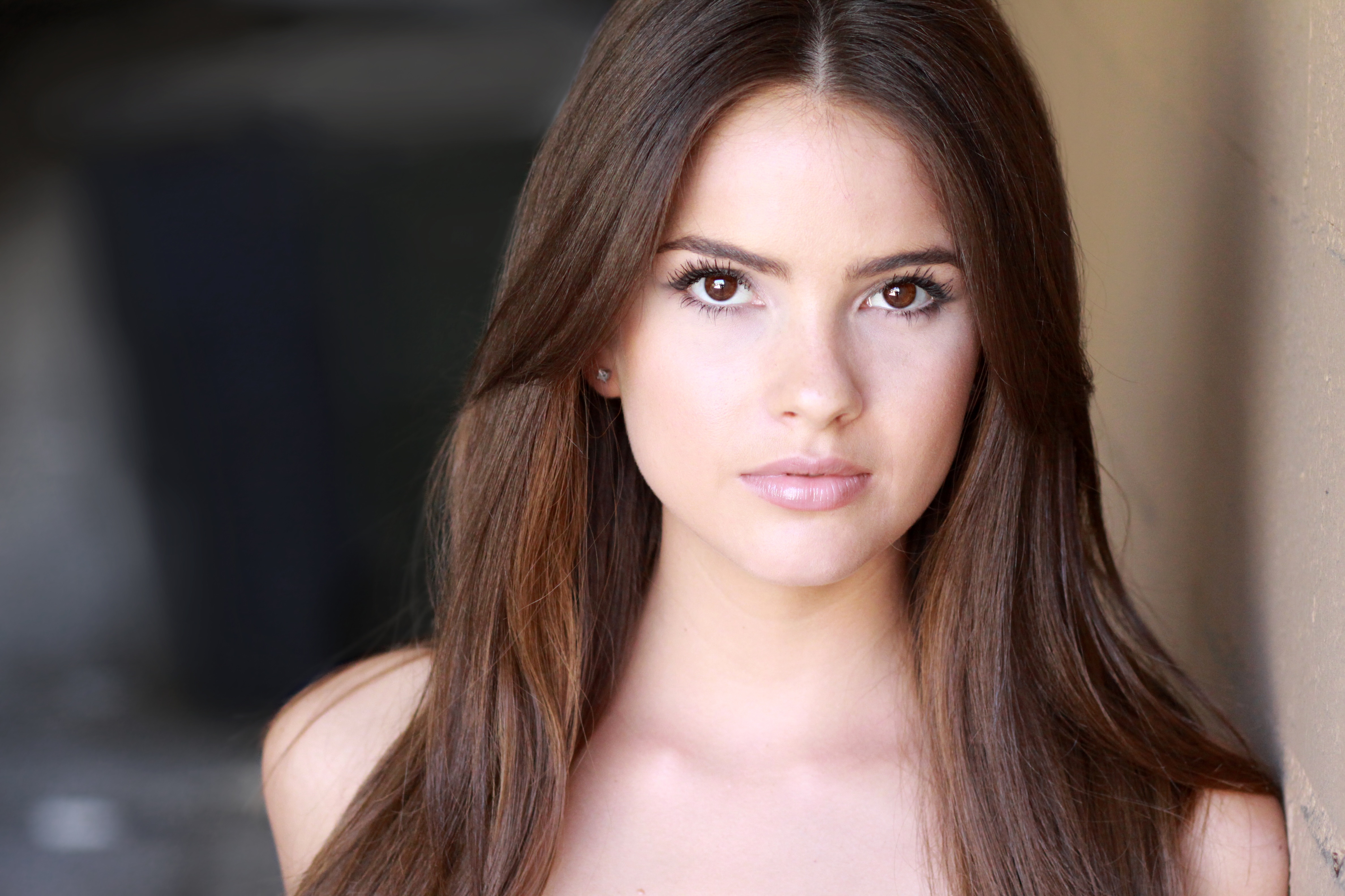 Shelley Hennig