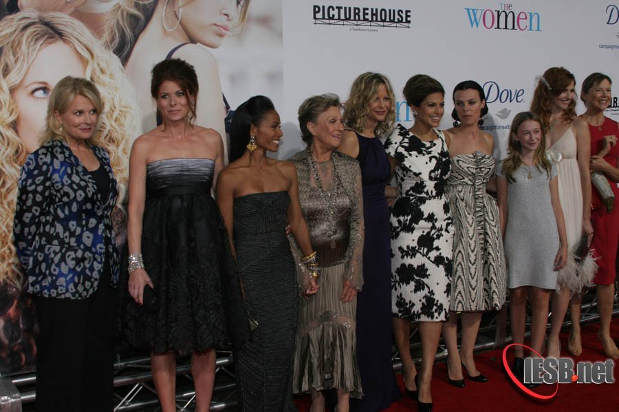 The main cast from The Woman.