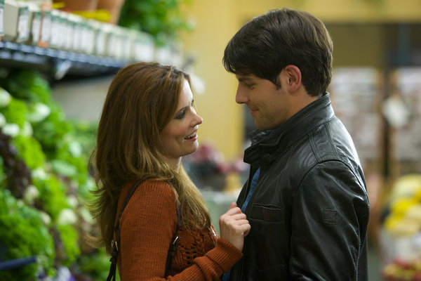 Still of Bitsie Tulloch and David Giuntoli in Grimm (2011)