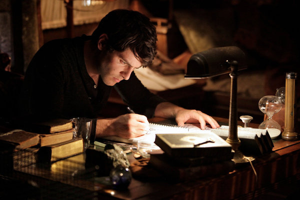 Still of David Giuntoli in Grimm (2011)