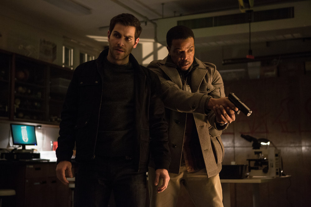 Still of Russell Hornsby and David Giuntoli in Grimm (2011)