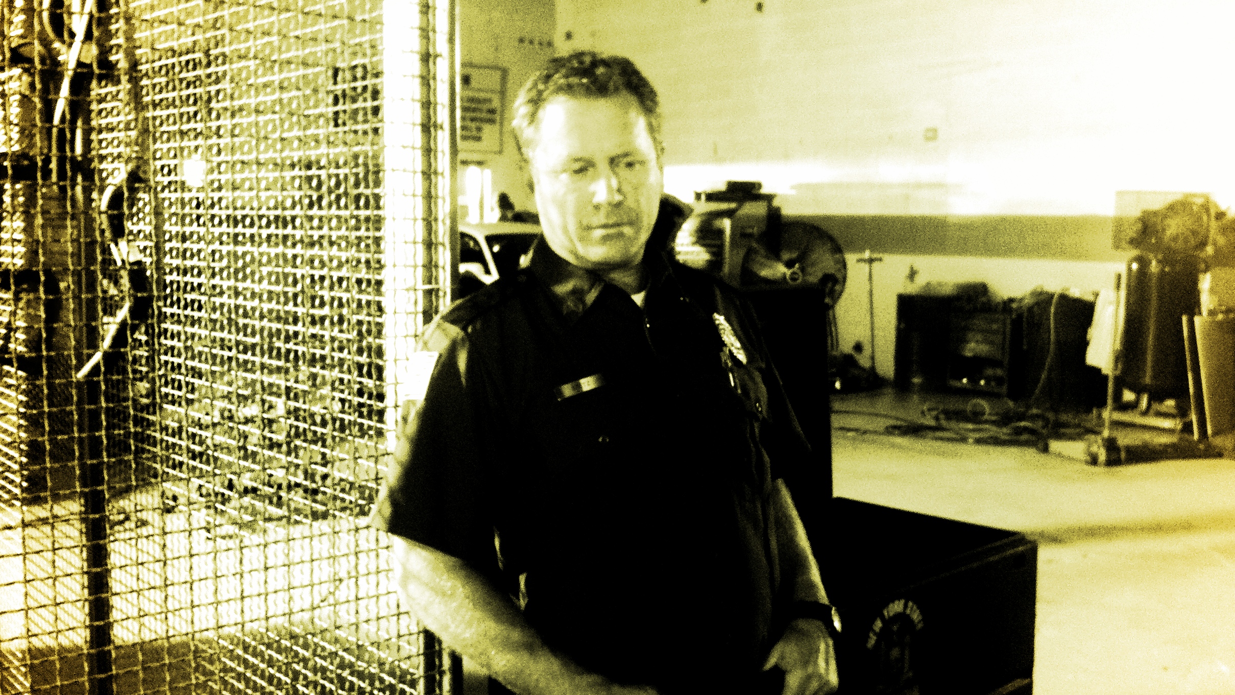 Tony Senzamici as Officer Stetz on the set of Breakout Kings