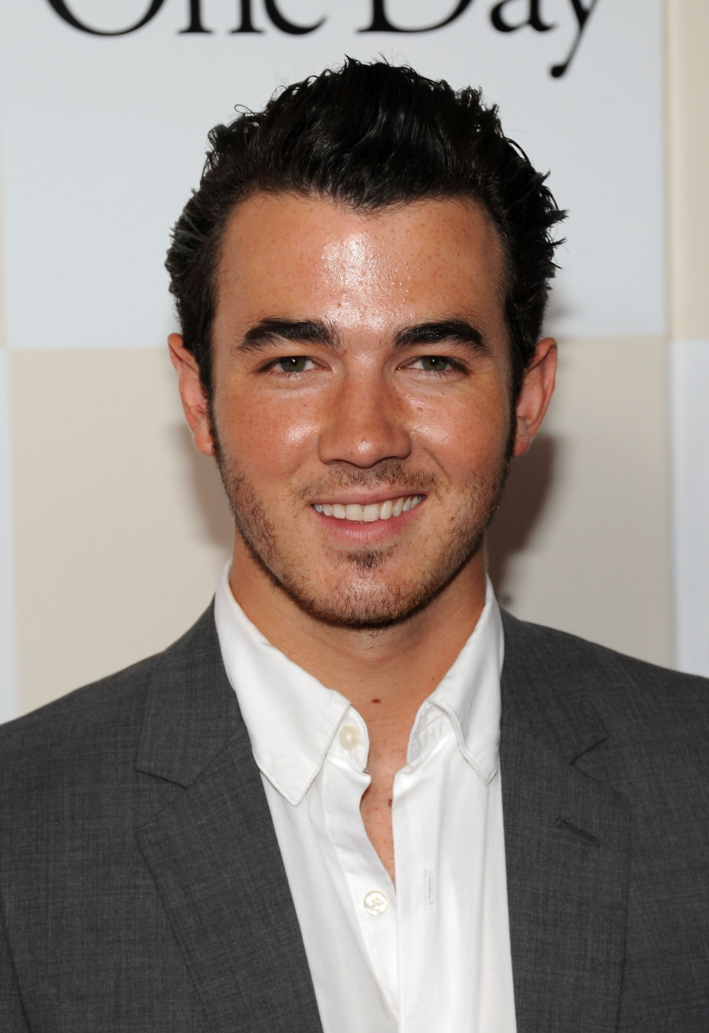 Kevin Jonas at event of Viena diena (2011)