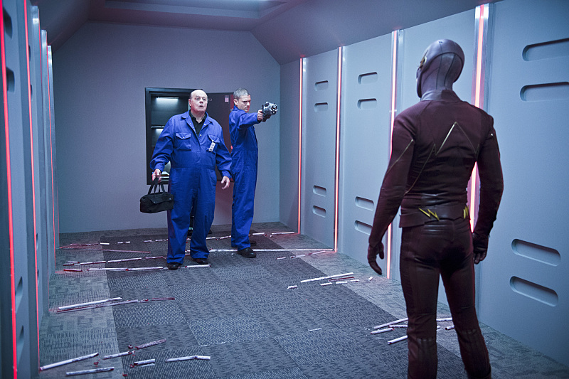 Still of Michael Ironside, Wentworth Miller and Grant Gustin in The Flash (2014)
