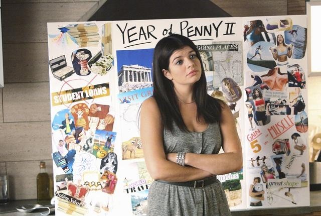 Still of Casey Wilson in Happy Endings (2011)