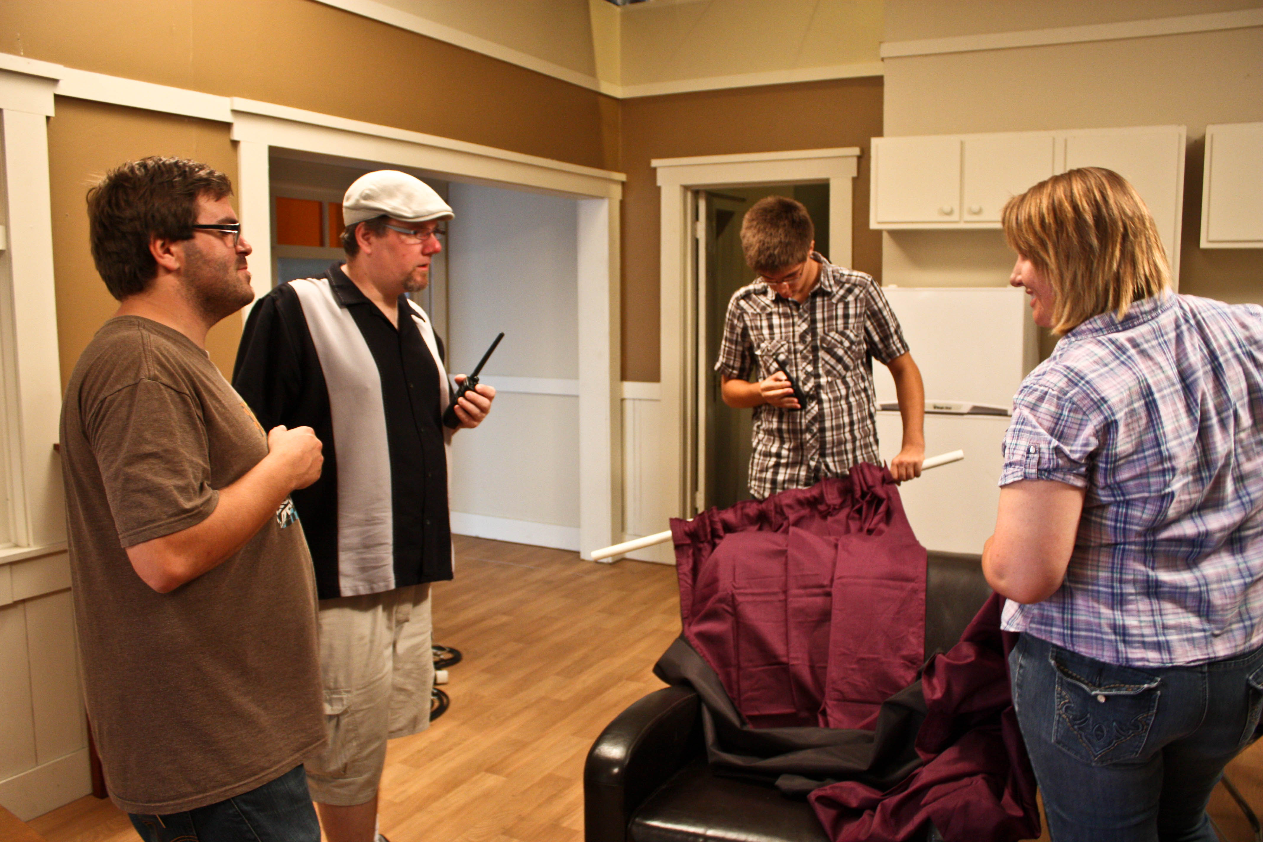 Armin Balg, Chad Anderson, Drew Mussleman & Laura Hornbeck on the set of Singled Out