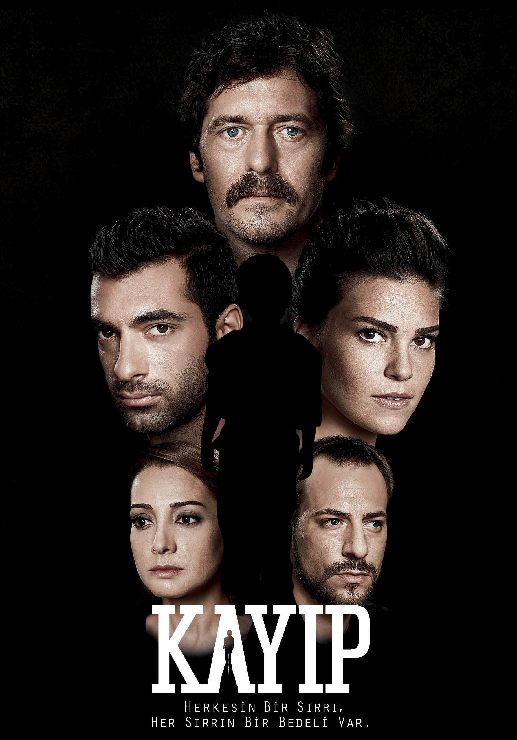 Dolunay Soysert, Mete Horozoglu, Asli Enver, Kaan Tasaner and Ilker Kaleli in Kayip (2013)