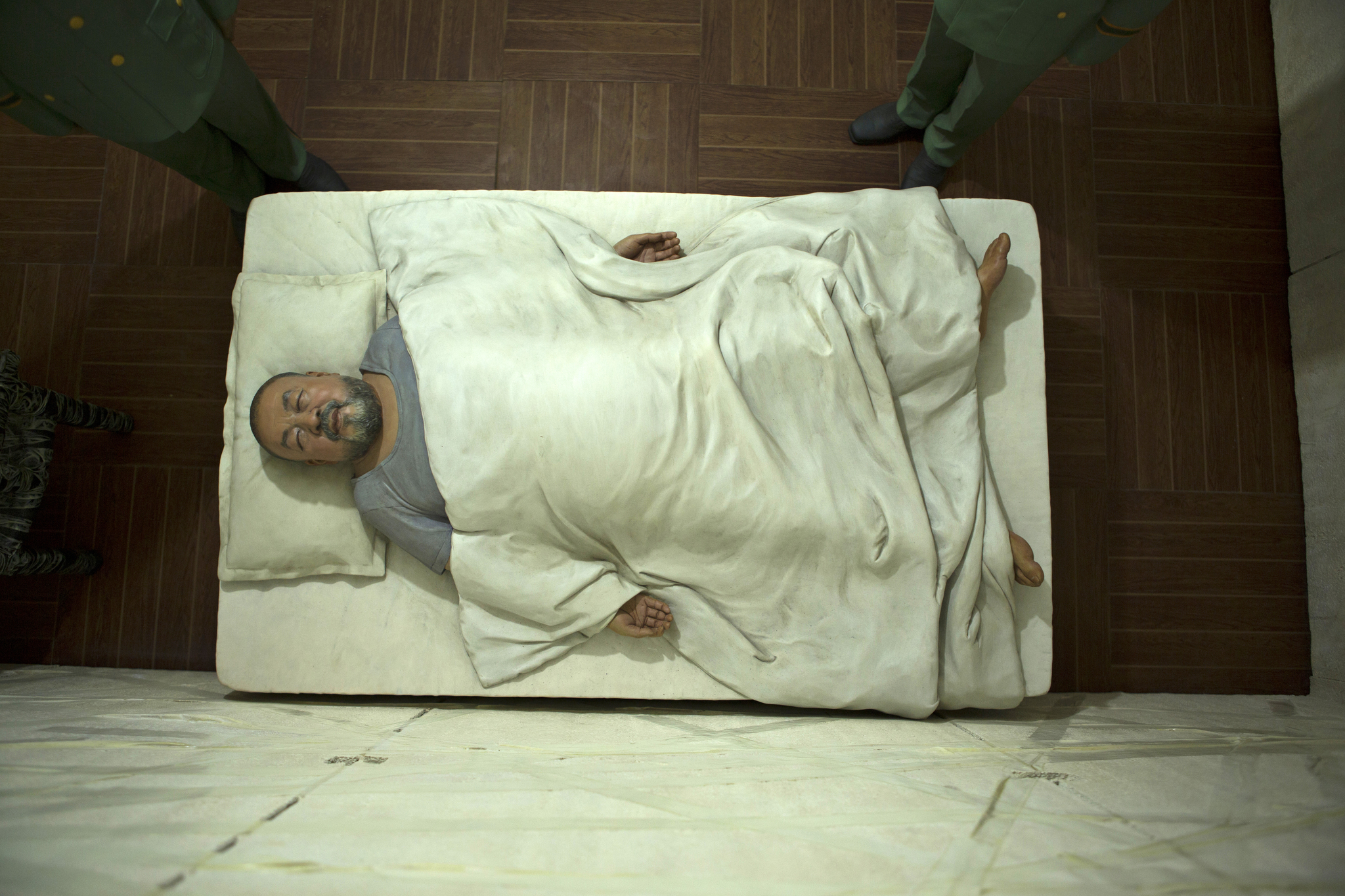 Still of Weiwei Ai in Ai Weiwei: The Fake Case (2013)