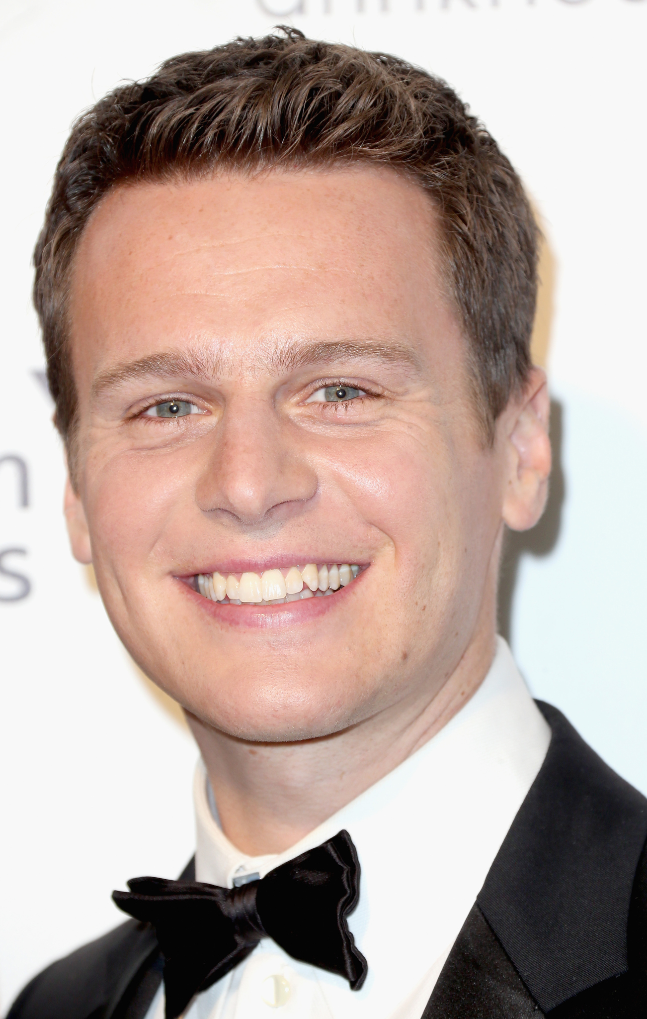 Jonathan Groff at event of The Oscars (2015)