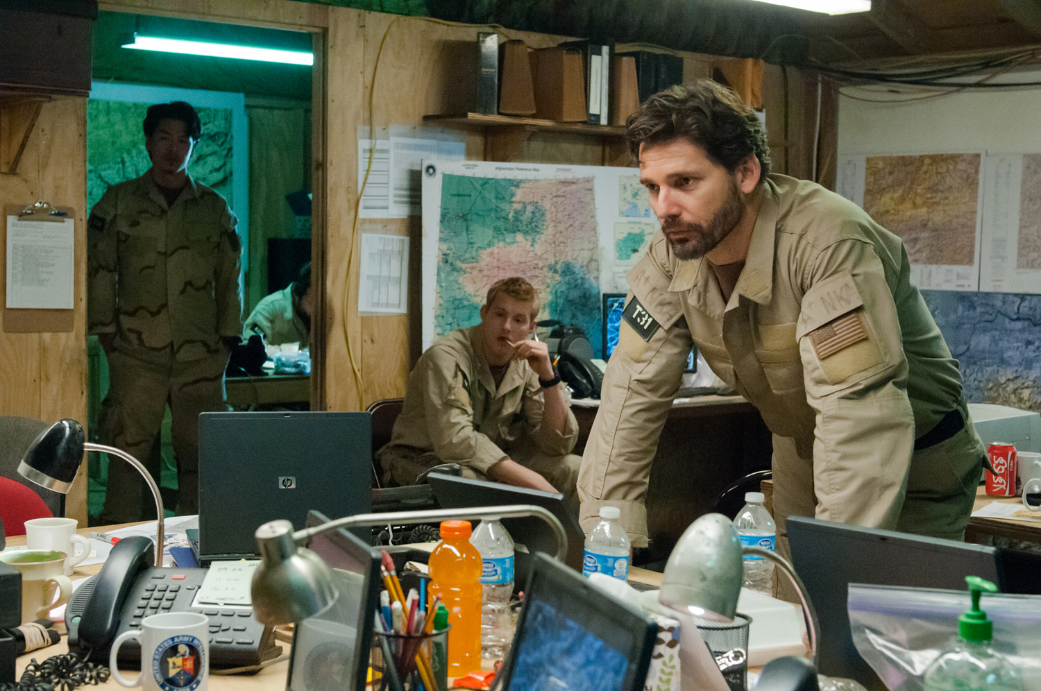 Still of Eric Bana, Alexander Ludwig, and Rich Ting in Lone Survivor (2013)