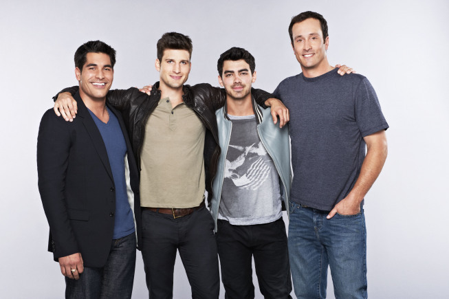 Still of Joe Jonas, Parker Young, Mike Catherwood and Seth Wescott in The Choice (2012)