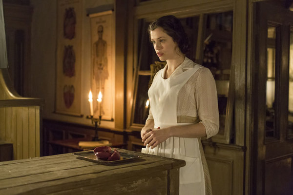 Still of Jessica De Gouw in Dracula (2013)