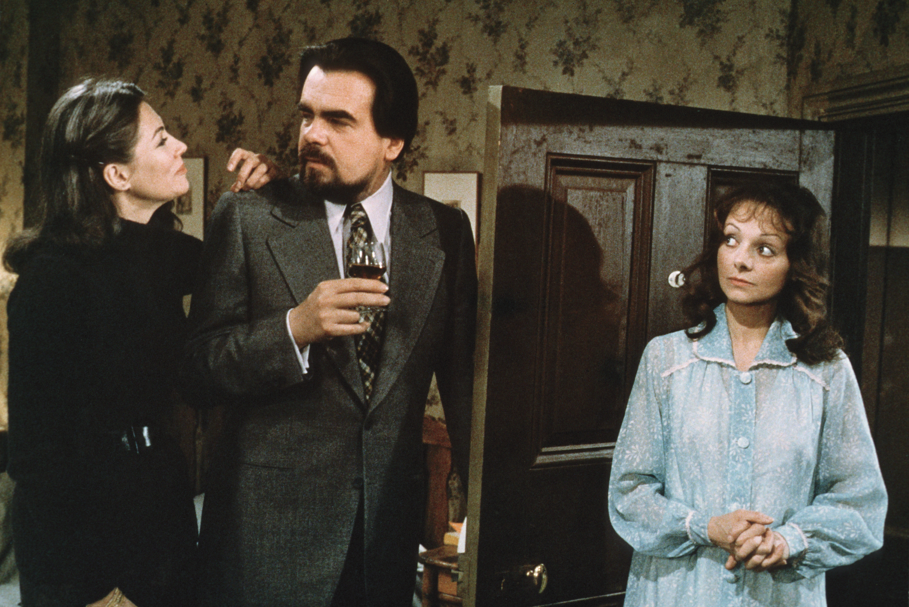 Still of Michael Lonsdale, Anne-Marie Deschodt and Milena Vukotic in Le fantôme de la liberté (1974)