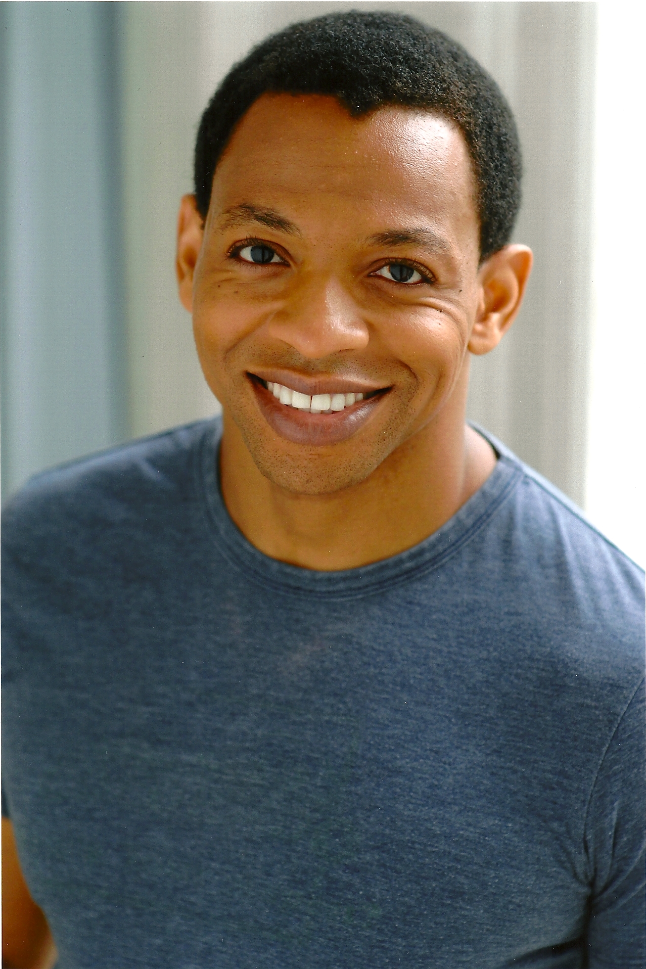 Actor Derrick Baskin