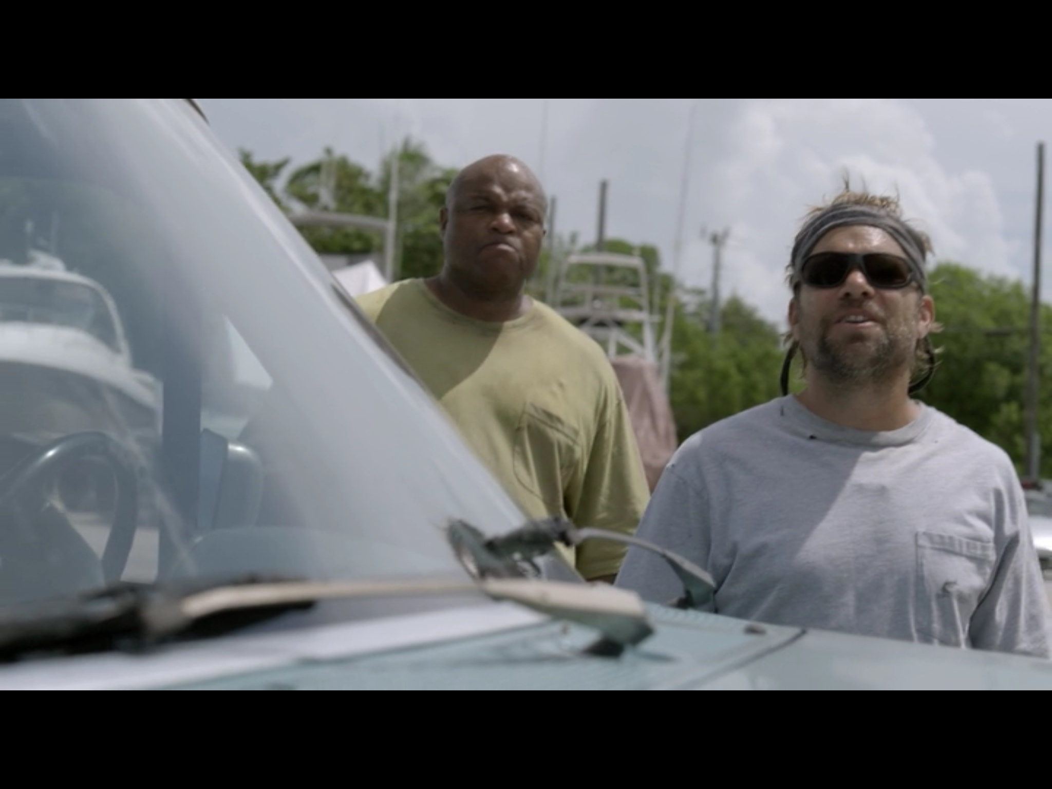 Still of Michael Beasley and Norbert Leo Butz in 