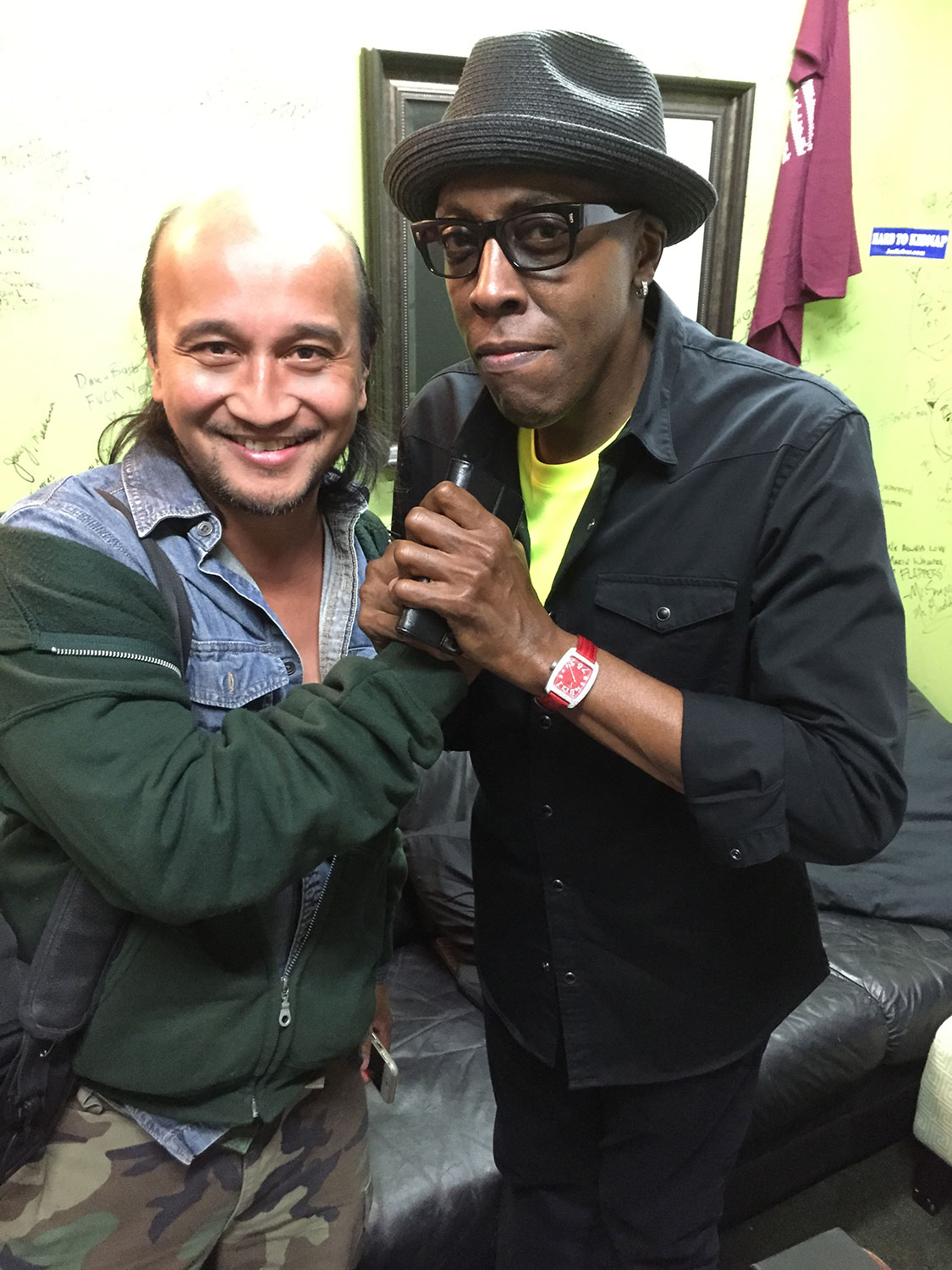 In the Green Room of Flappers in Burbank with Arsenio Hall after his show.