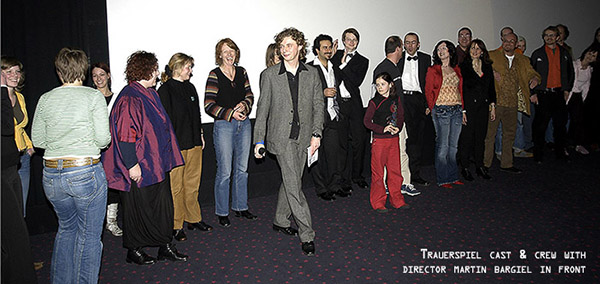 Trauerspiel Cast & Crew with Director Martin Bargiel in front.