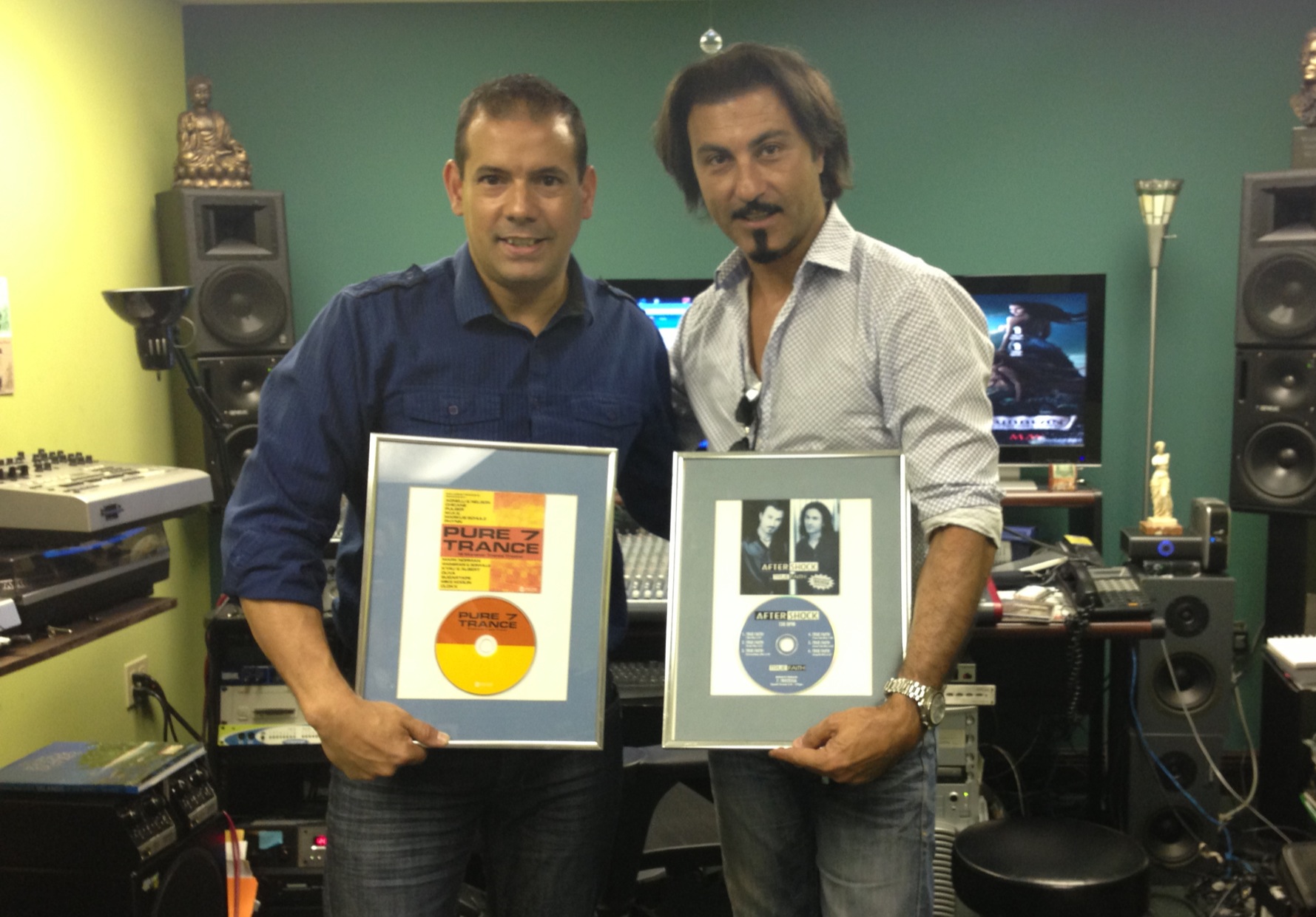 President of Alcione music Jose Antonio Oliva and Producer Sandro Del Casale.