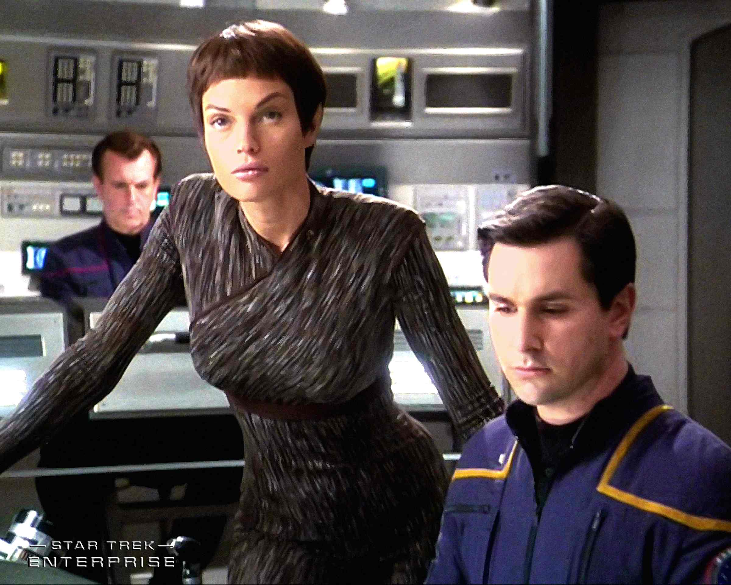 Evan English with Jolene Blalock in season one of Star Trek: Enterprise