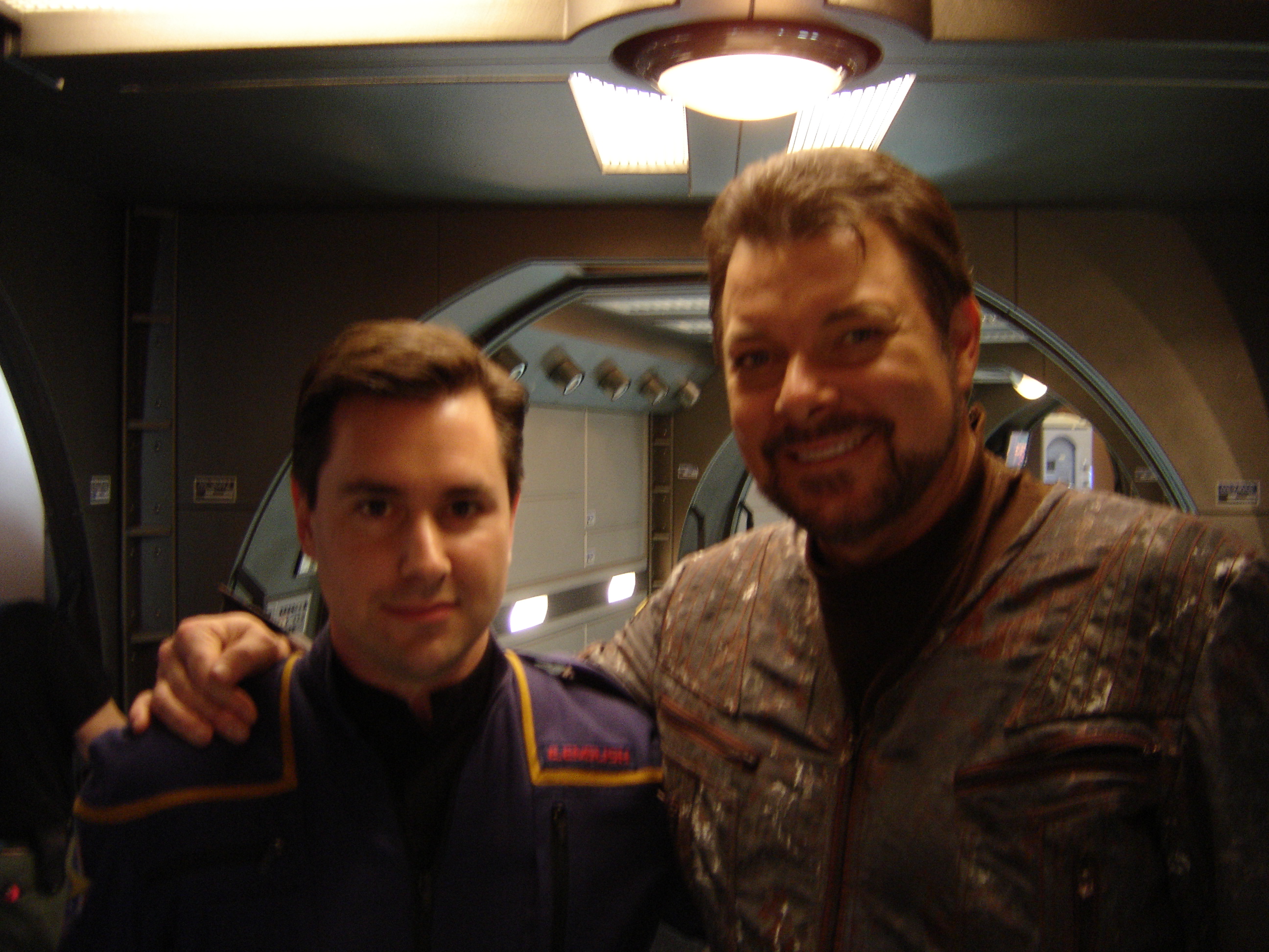 Evan English with Jonathan Frakes of Star Trek: The Next Generation on the set of Star Trek: Enterprise