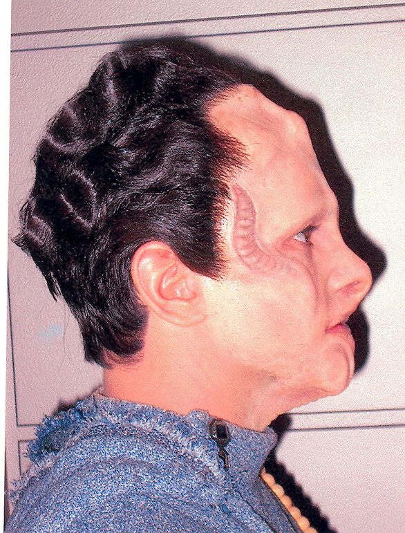 Evan as a Pilgrim Alien on Star Trek: Enterprise (continuity photo)