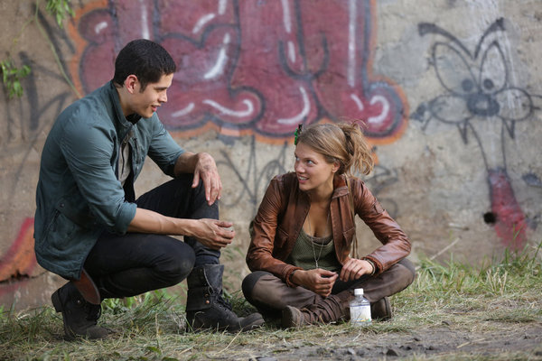 Still of JD Pardo and Tracy Spiridakos in Revolution (2012)