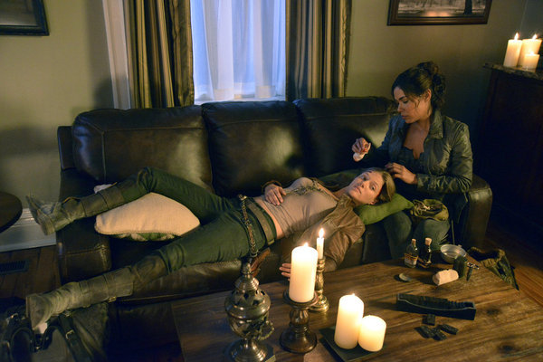 Still of Daniella Alonso and Tracy Spiridakos in Revolution (2012)