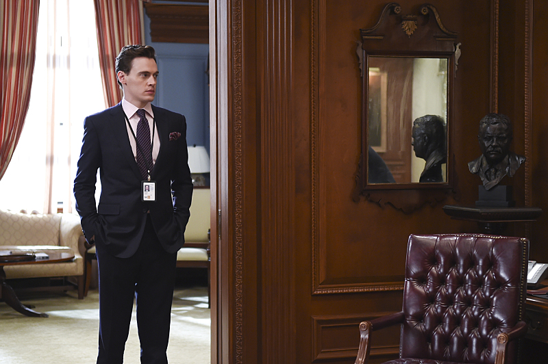 Still of Erich Bergen in Madam Secretary (2014)