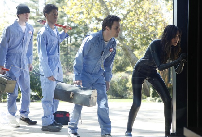 Still of Bret Harrison, Odette Annable and Alphonso McAuley in Breaking In (2011)