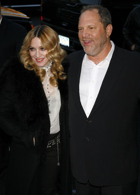 Madonna and Harvey Weinstein at event of Arthur et les Minimoys (2006)